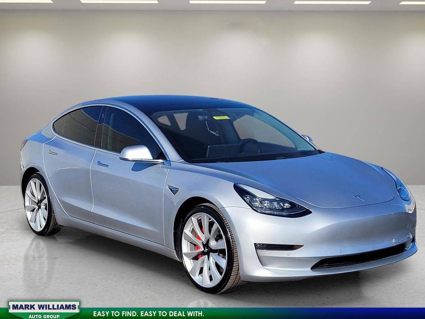 TESLA MODEL 3 2018 5YJ3E1EB8JF072095 image